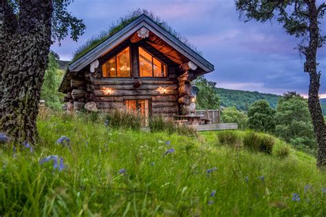 loghouse log cabins Scotland